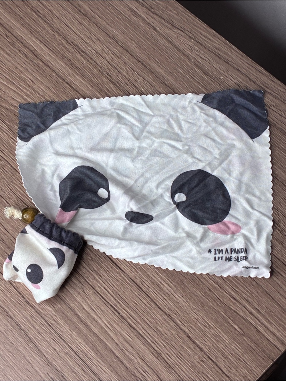 🐼 3/$25 NWOT Panda Eyeglass Cleaning Cloth with Drawstring Pouch